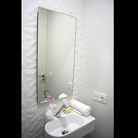 Smart-tech Plaza *